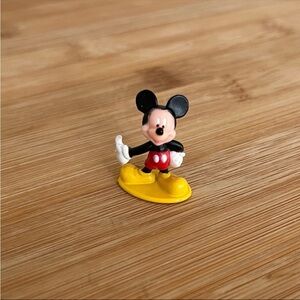 ❄️5/$20 Disney Park Series 1 Mini Figure - Mickey Mouse